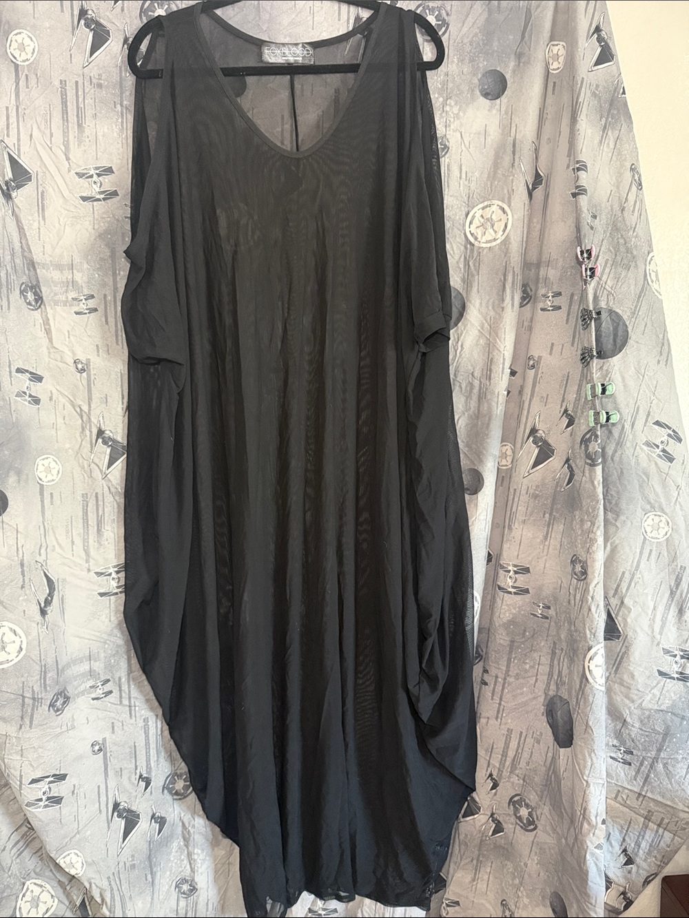 NWOT FOXBLOOD SHADOW MESH CAFTAN OS - Picture 2 of 9